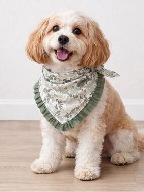🐾 Moss & Meadow Ruffled Pet Bandana